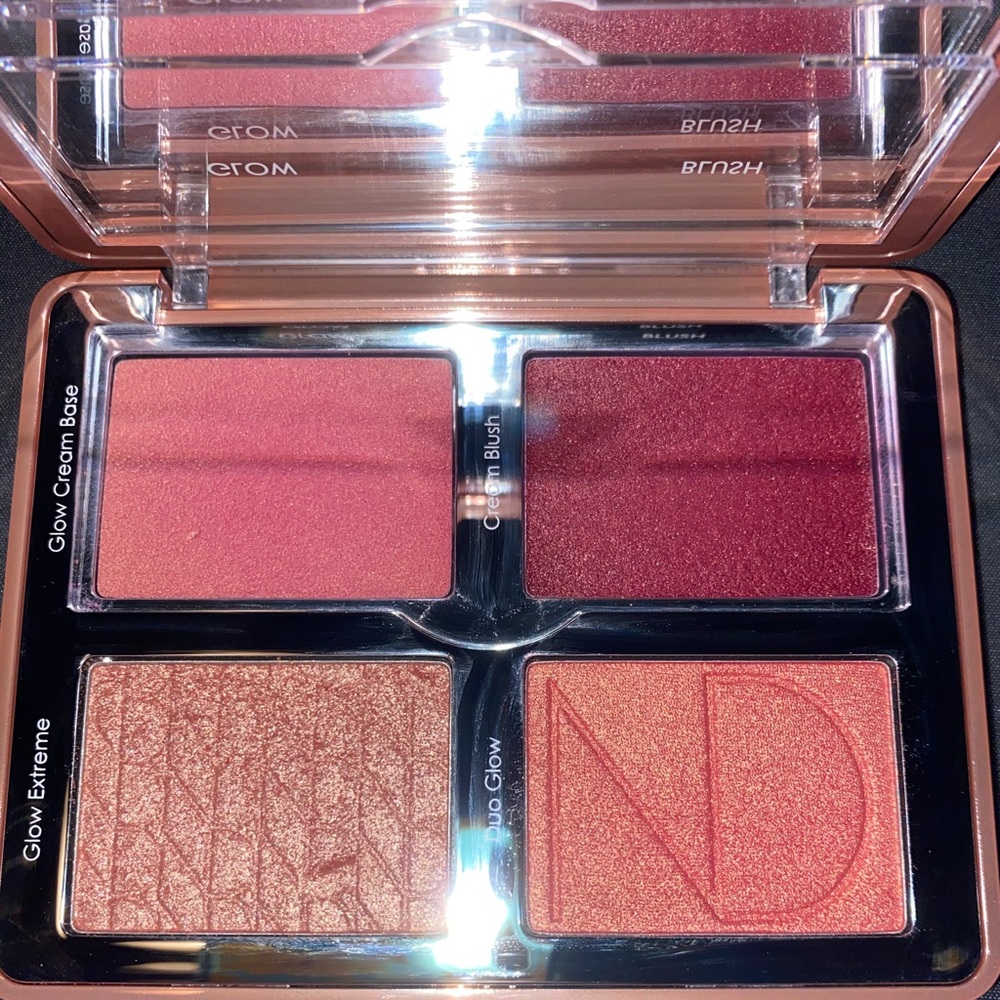 Natash Denona BLOOM Face Glow Palette new/swatched